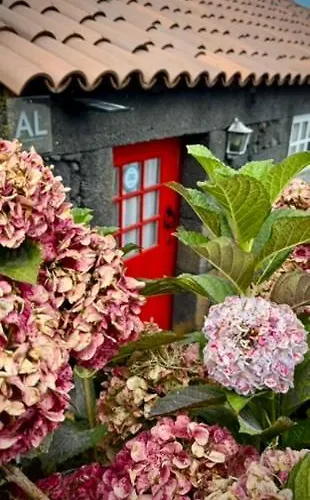 Casa De Sant'ana Holiday home *